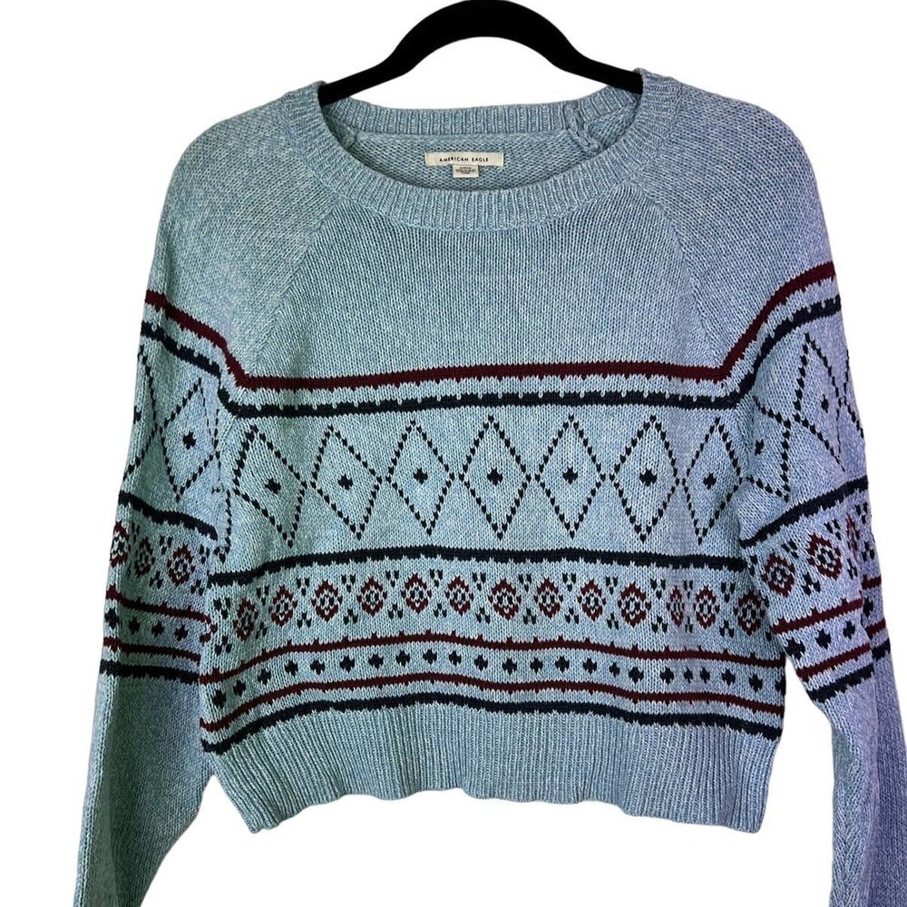 American Eagle Fair Isle Diamond Blue Pullover Sweater w Long Sleeves Size Small